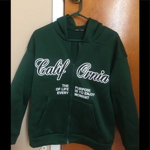 NWOT adult small hunter green hoodie